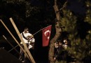 Notte di proteste e scontri in Turchia