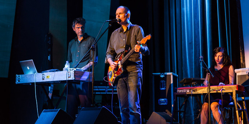 Una canzone di John Parish