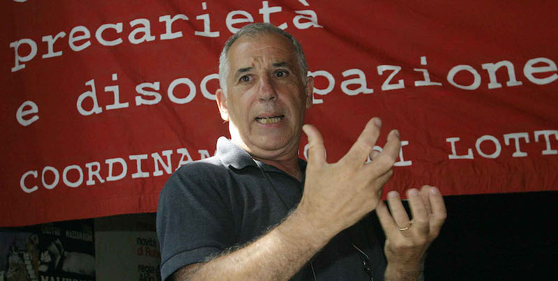 L’ex brigatista Renato Curcio è indagato a Torino per concorso nell’omicidio di un carabiniere, compiuto nel 1975 in provincia di Alessandria