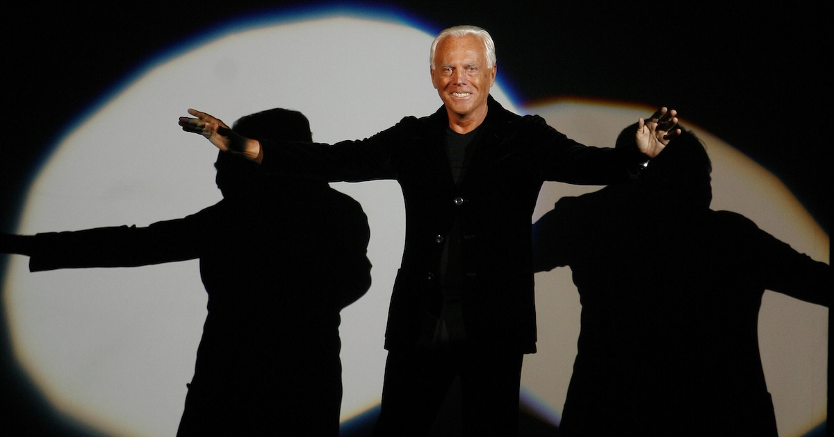 Come Giorgio Armani ha cambiato la moda maschile