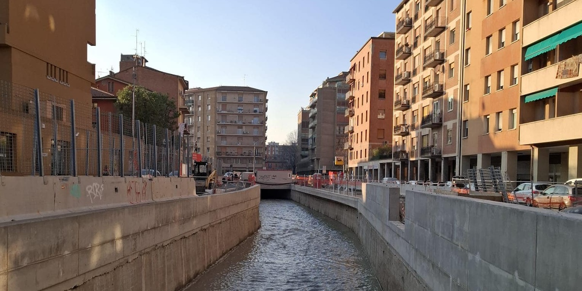 A Bologna sono state rimosse tremila tonnellate di fango dal canale di Reno