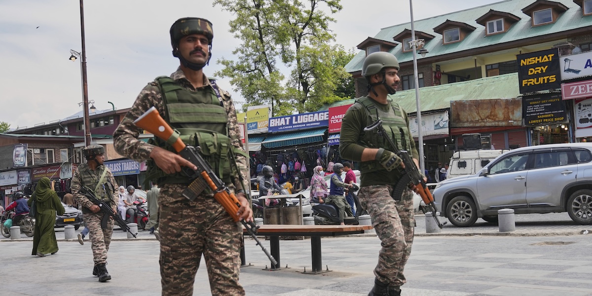 Ci sono stati degli spari fra i soldati al confine fra India e Pakistan