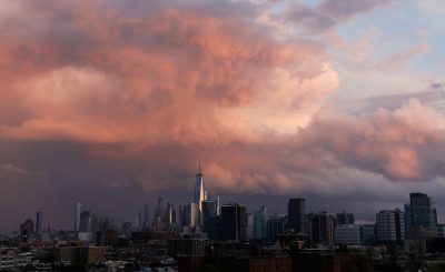 Il tramonto di ieri su Manhattan, dopo un temporale