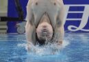 Il tuffatore cinese Wang Zongyuan esegue un tuffo durante la finale dei mondiali di nuoto
