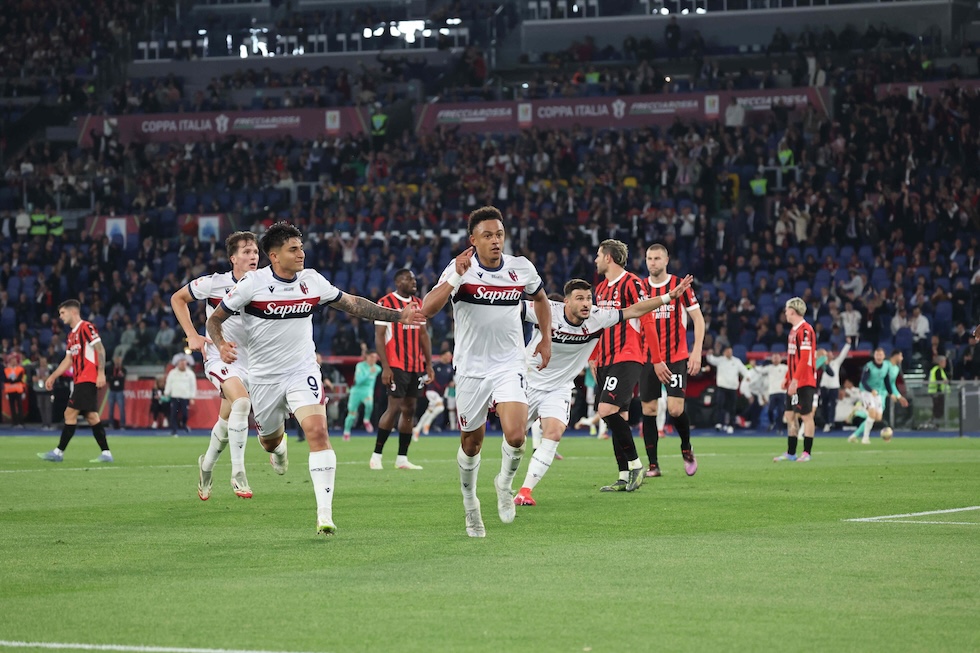 Dan Ndoye festeggia il gol