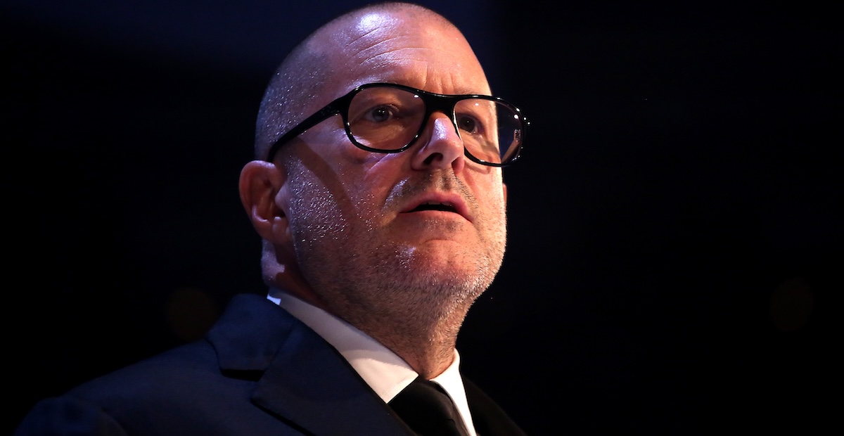 Jony Ive durante un evento a Londra, 2 dicembre 2019 (Lia Toby/BFC/Getty Images)