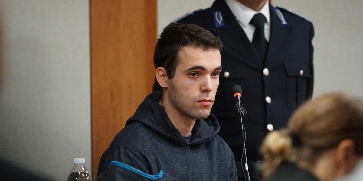 Filippo Turetta durante il processo (ANSA/ANDREA MEROLA)
