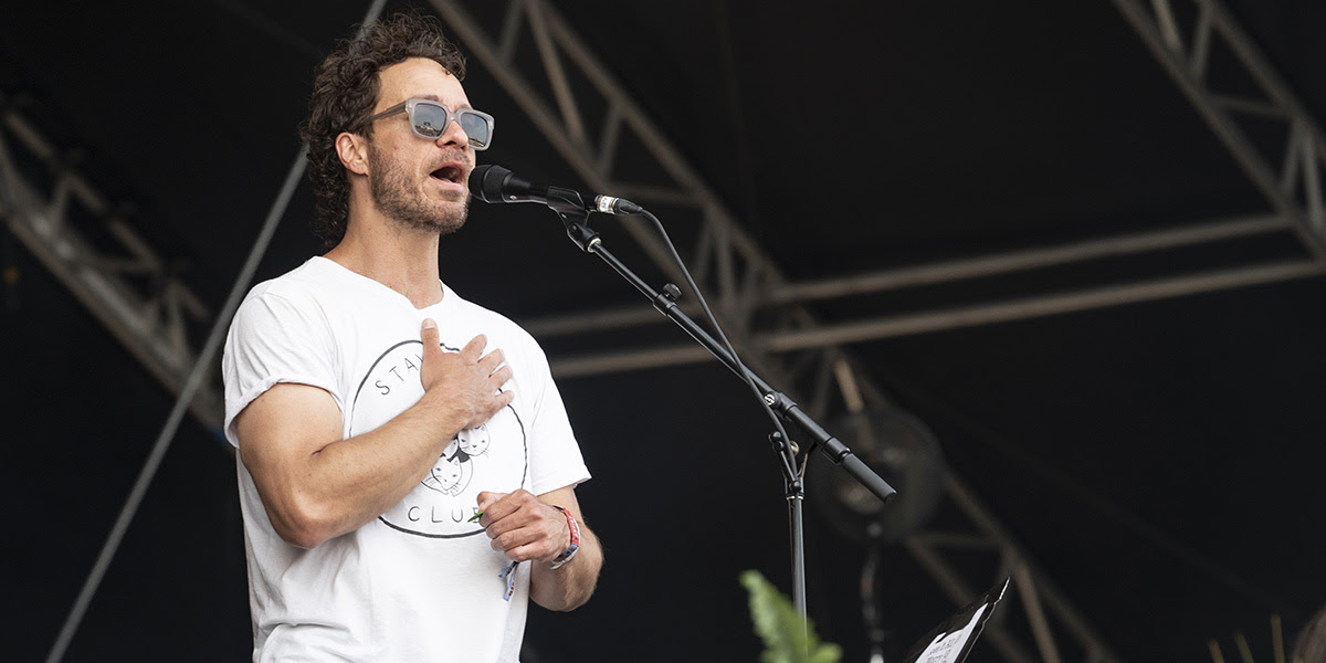 Una canzone di Amos Lee