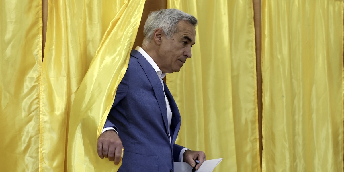 Il politico populista e filorusso romeno Călin Georgescu ha detto che si ritira dalla politica
