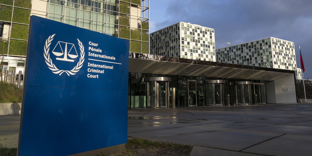 Gli Stati Uniti hanno sanzionato quattro giudici della Corte penale internazionale, accusandoli di aver preso di mira Stati Uniti e Israele