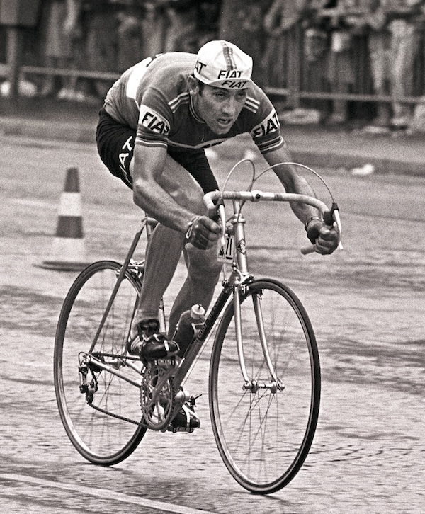 Eddy Merckx durante il Tour de France del 1977 (Graham Watson/Getty Images)