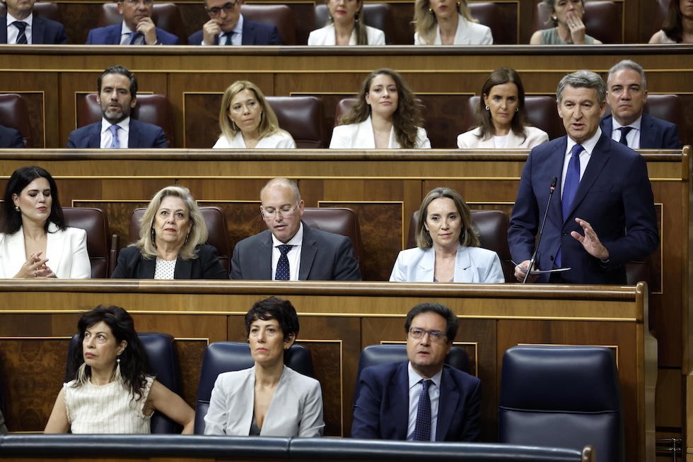 Il leader dell'opposizione, Alberto Núñez Feijóo, il 18 giugno