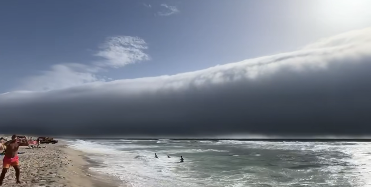 Leggi l'articolo: La nube “a tubo” apparentemente molto minacciosa che si è formata in Portogallo