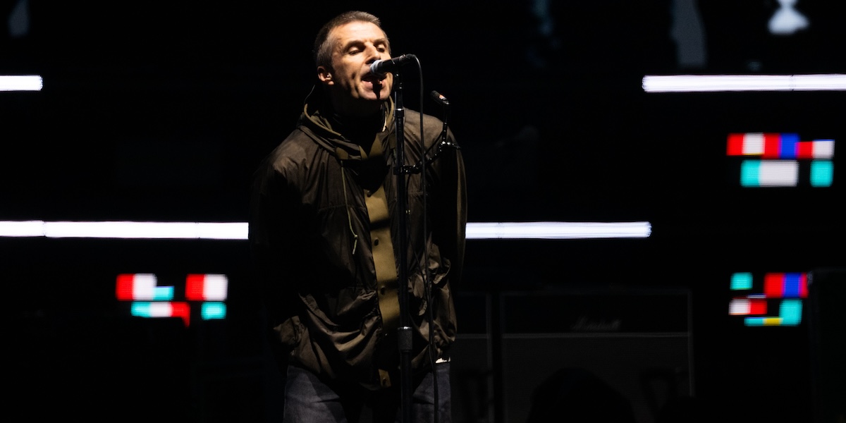 Leggi l'articolo: Il video di “Wonderwall” dal vivo, dopo 16 anni dall’ultima volta