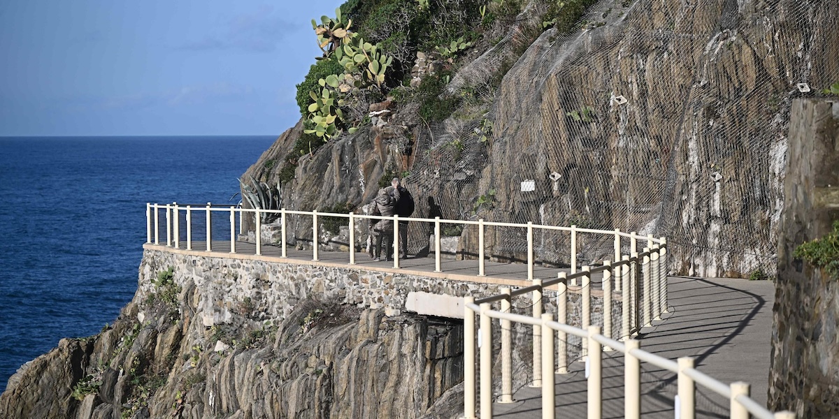 Un tratto della Via dell'Amore delle Cinque Terre tra Riomaggiore e Manarola