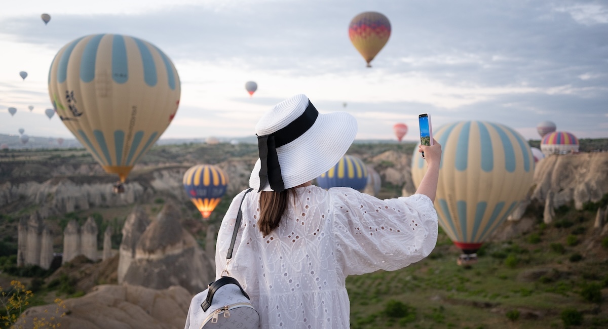 Che lavoro è l’influencer di viaggi