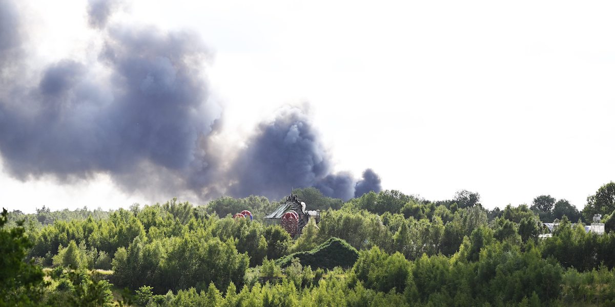 Il palco principale del Tomorrowland, un popolare festival di musica elettronica in Belgio, è stato gravemente danneggiato da un incendio