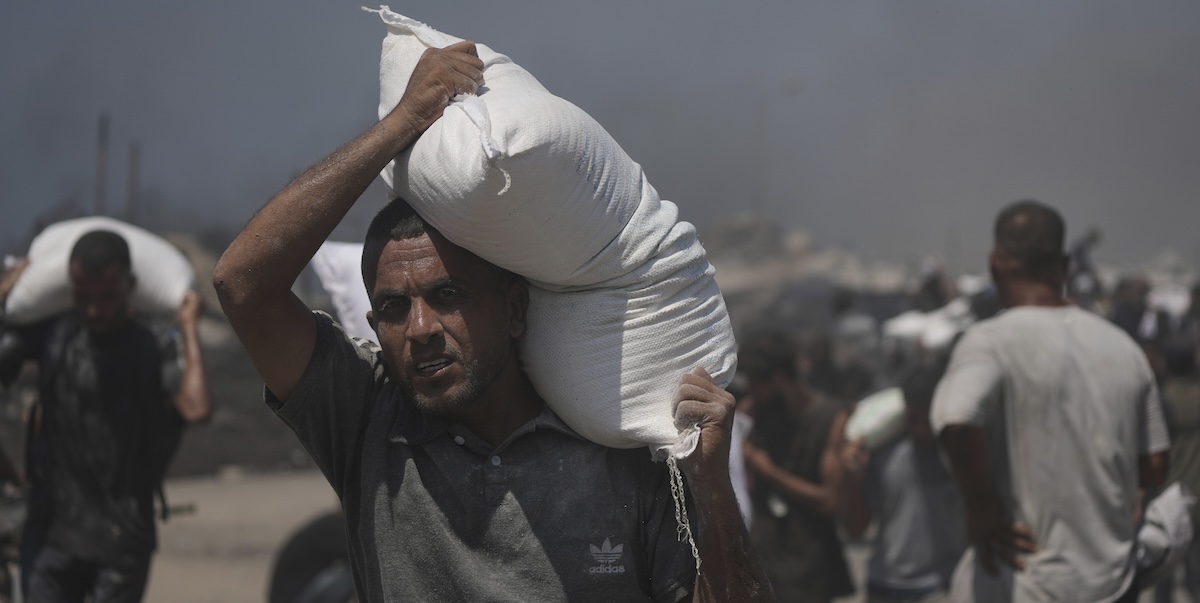 Le consegne di cibo via terra nella Striscia di Gaza