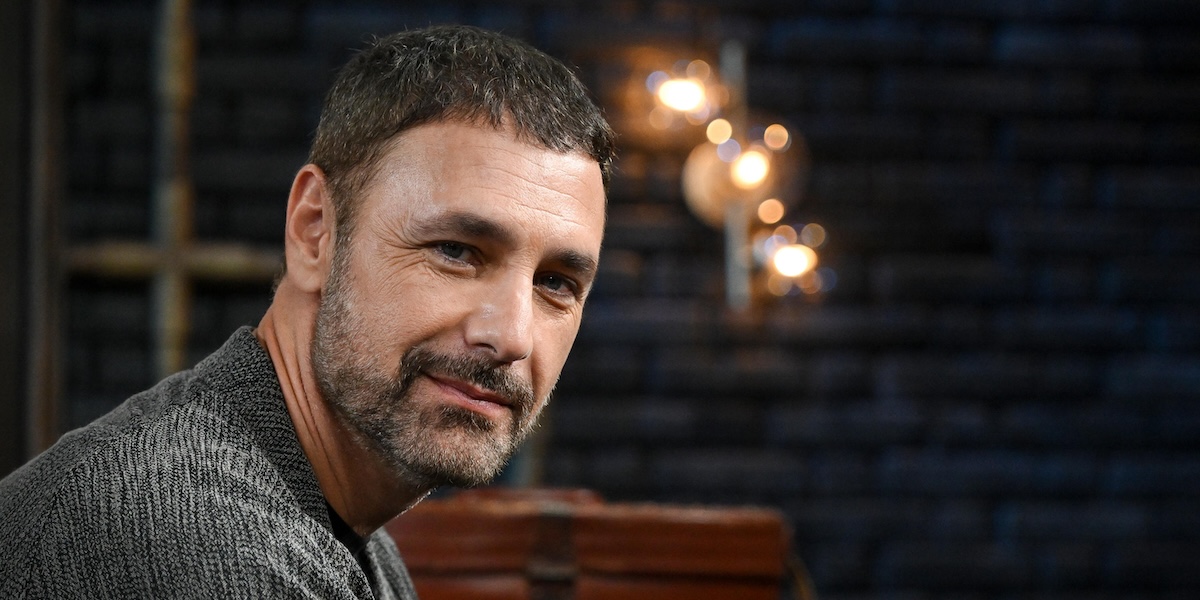 C’è un’indagine per tentata estorsione su una vicenda di messaggi privati di Raoul Bova divulgati da Fabrizio Corona 