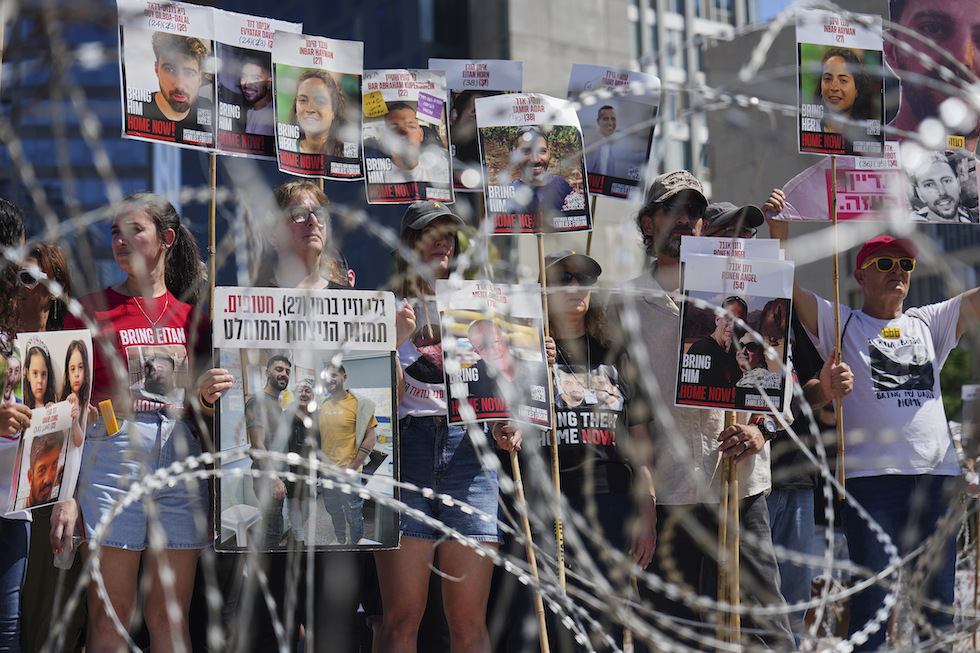 Una manifestazione a Tel Aviv per il rilascio degli ostaggi, 2 luglio 2025