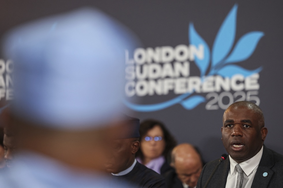 Il ministro degli Esteri britannico, David Lammy, alla conferenza sul Sudan organizzata a Londra il 15 aprile