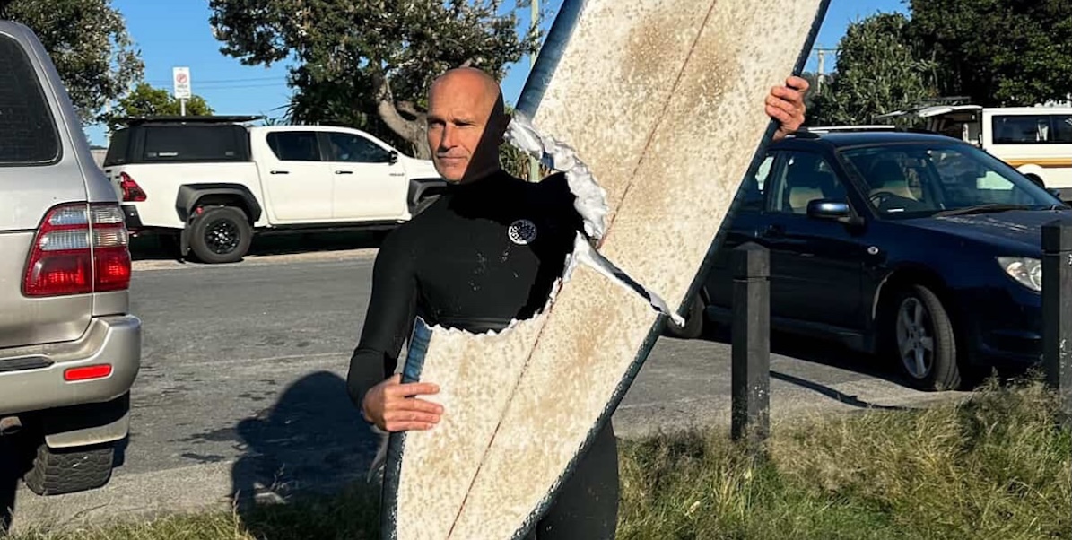 Leggi l'articolo: Il notevole morso di squalo che ha distrutto la tavola di un surfista australiano, rimasto illeso