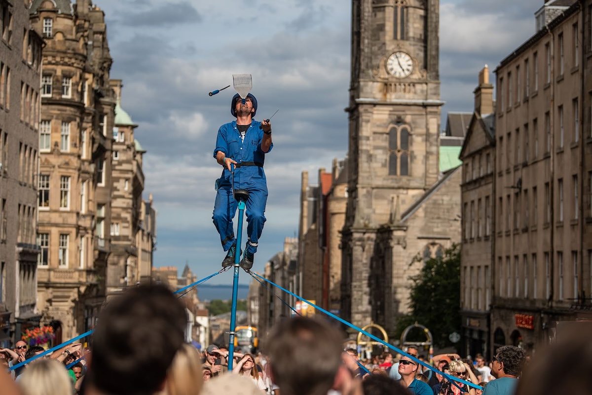 L’enorme festival che ogni estate trasforma Edimburgo