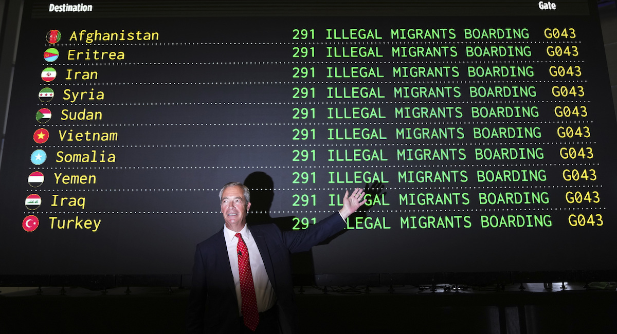 Sull’immigrazione il Regno Unito si è spostato a destra