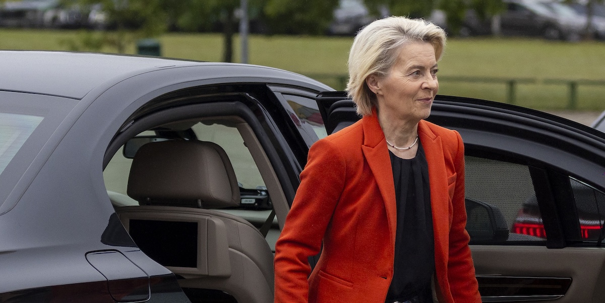 La Bulgaria adesso dice che l’aereo di Ursula von der Leyen non è stato colpito da interferenze al GPS