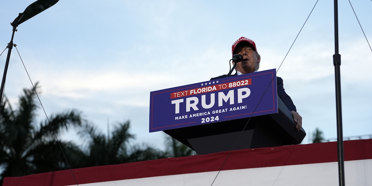 Donald Trump dice di voler organizzare il G20 del 2026 nel suo golf club a Miami