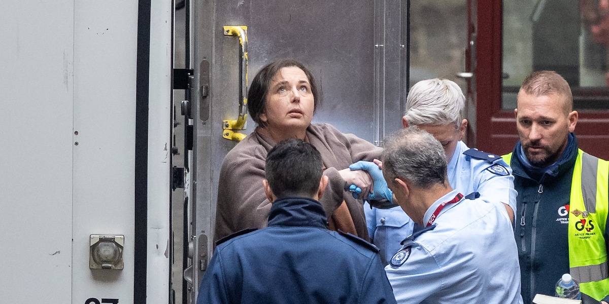 La donna che in Australia aveva avvelenato e ucciso tre parenti con dei funghi è stata condannata all'ergastolo