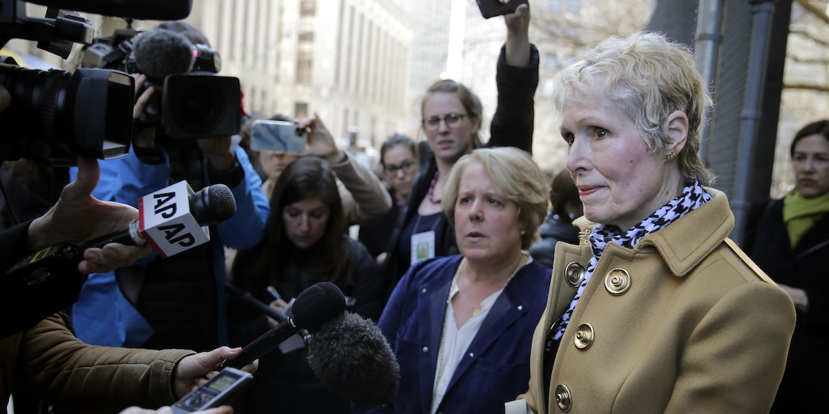 Donald Trump è stato condannato anche in appello a pagare 83,3 milioni di dollari alla giornalista E. Jean Carroll per averla diffamata