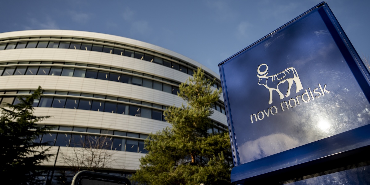 Novo Nordisk, l’azienda farmaceutica che produce l’Ozempic, licenzierà 9mila persone in tutto il mondo