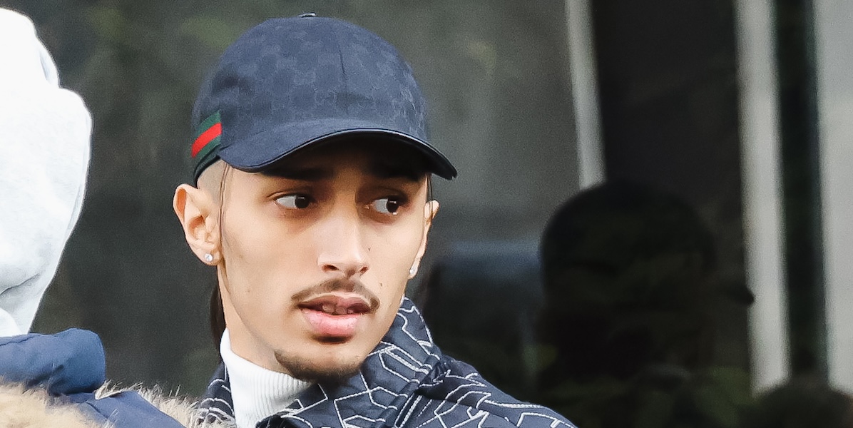 Il rapper Baby Gang è stato arrestato per possesso illegale di un’arma da fuoco