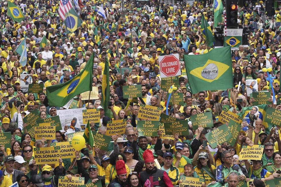 Una manifestazione in sostegno a Bolsonaro a San Paolo, il 7 settembre 