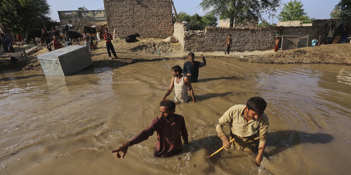 Le alluvioni in Pakistan hanno lasciato senza casa oltre 2 milioni di persone