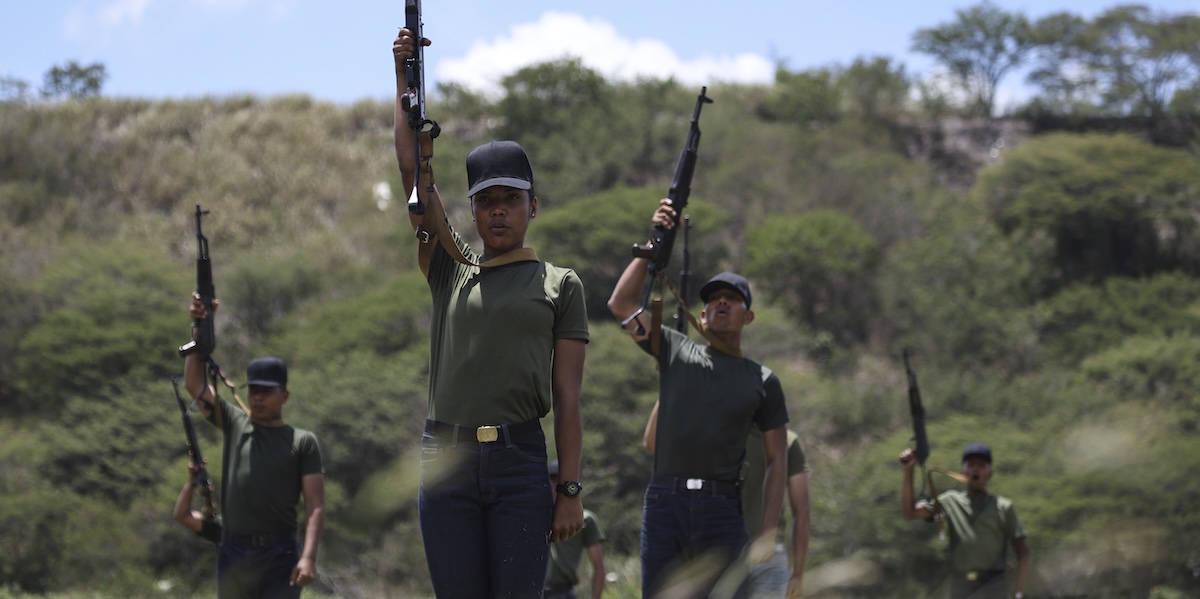 Maduro dice che gli Stati Uniti vogliono invadere il Venezuela