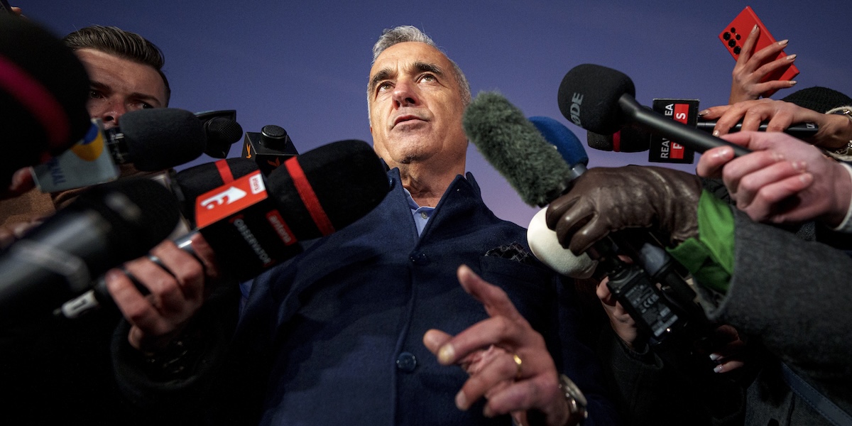 Călin Georgescu, che si era candidato alle elezioni presidenziali in Romania, sarà processato per tentato colpo di stato