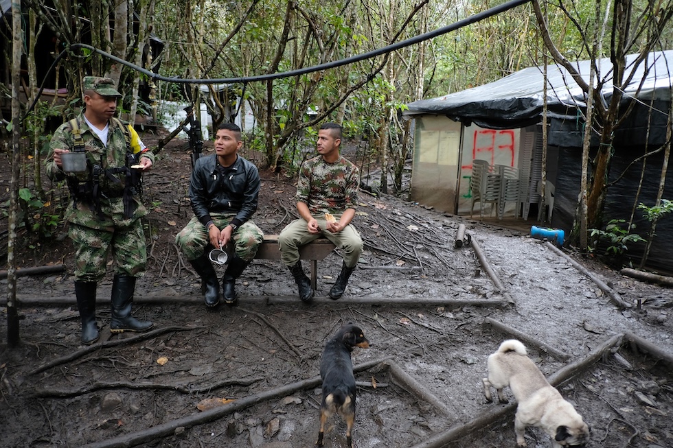 Alcuni combattenti delle FARC nel 2017