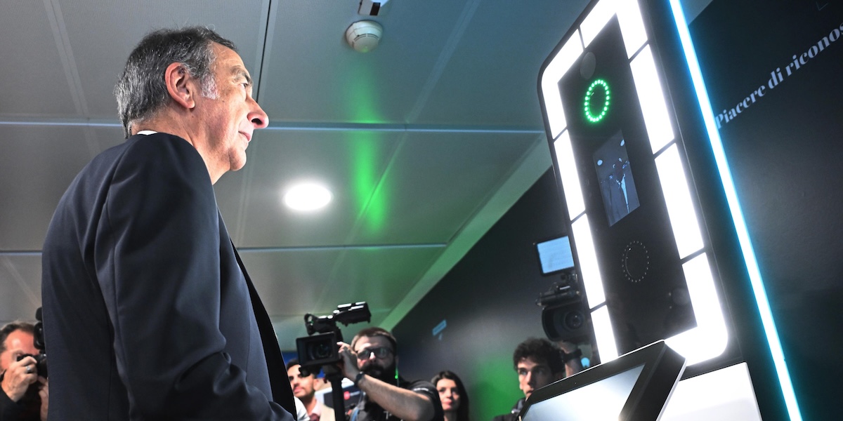 Il Garante della privacy ha sospeso l’imbarco con il riconoscimento facciale all’aeroporto di Linate