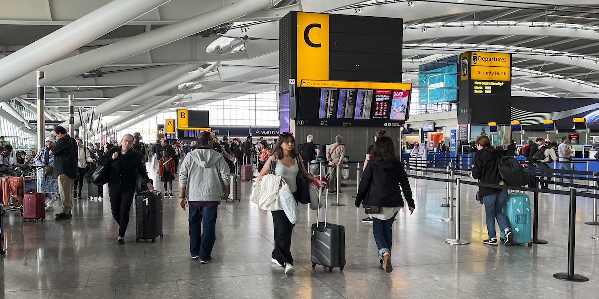 In diversi aeroporti europei ci sono voli in ritardo per il malfunzionamento dei sistemi di check-in e imbarco