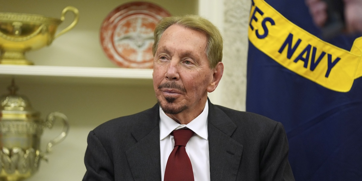 Trump ha detto che tra gli acquirenti di TikTok negli Stati Uniti ci saranno i Murdoch, Larry Ellison e Michael Dell