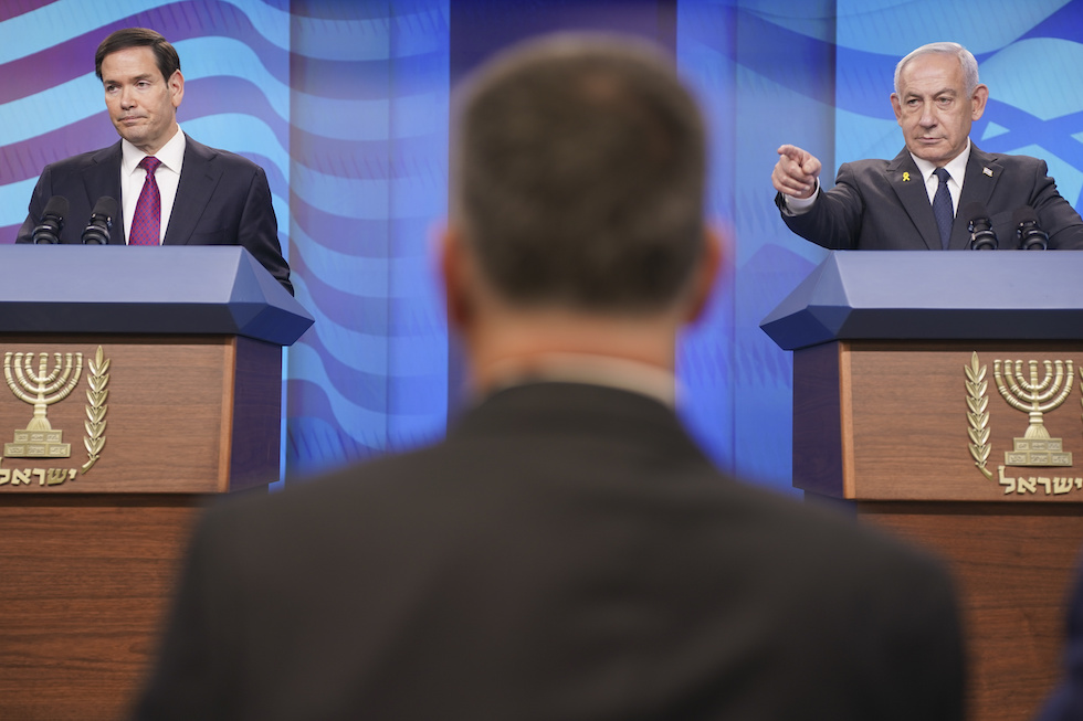 Benjamin Netanyahu (a destra) e il segretario di Stato americano Marco Rubio durante una conferenza stampa il 15 settembre 2025 a Gerusalemme