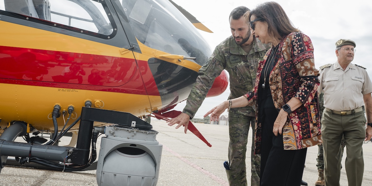 Vicino all’exclave russa di Kaliningrad c’è stato un tentativo d’interferenza con il GPS dell’aereo della ministra della Difesa spagnola