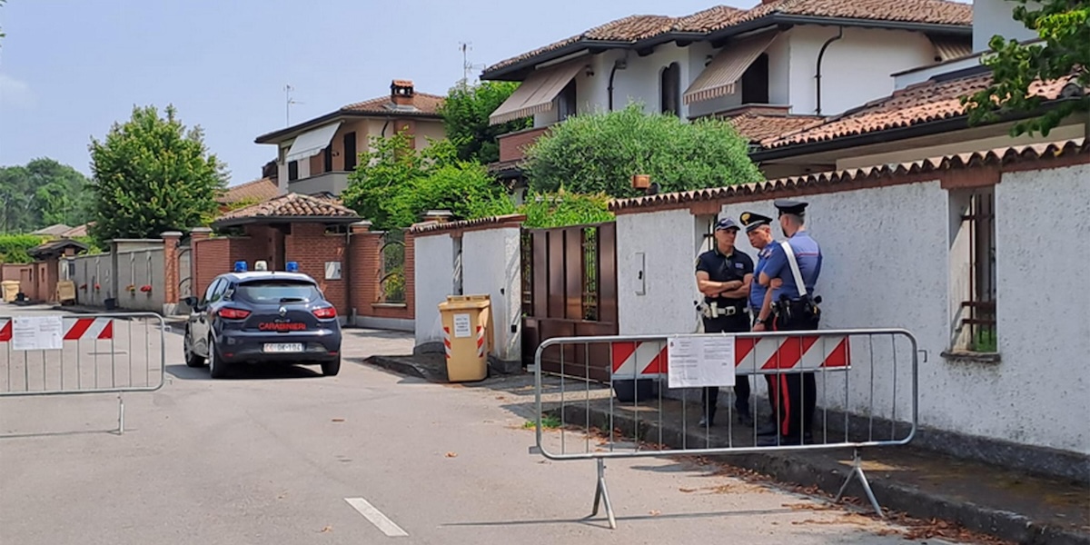 L’ex procuratore di Pavia è accusato di essersi fatto corrompere per scagionare Andrea Sempio