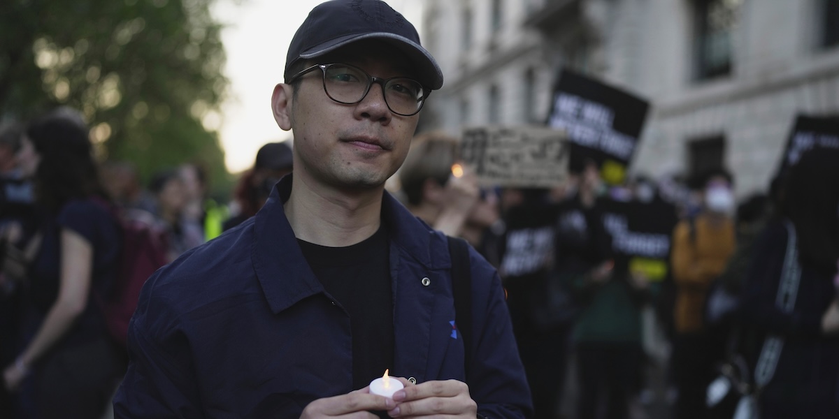 Singapore ha negato l’ingresso a Nathan Law, un attivista pro democrazia ricercato a Hong Kong