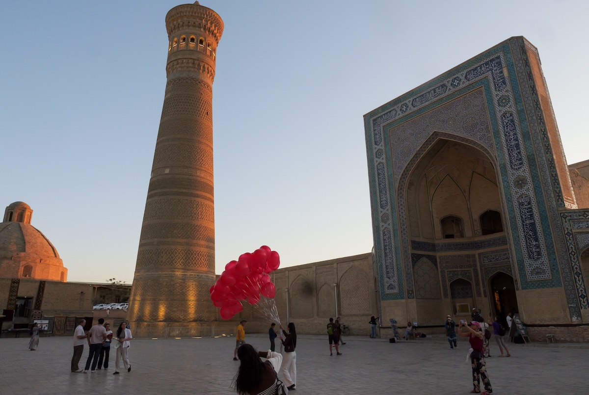 Ancora oggi in Uzbekistan è tutta una Via della Seta