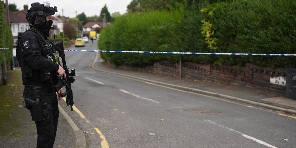 L’attacco armato contro una sinagoga a Manchester, in Inghilterra