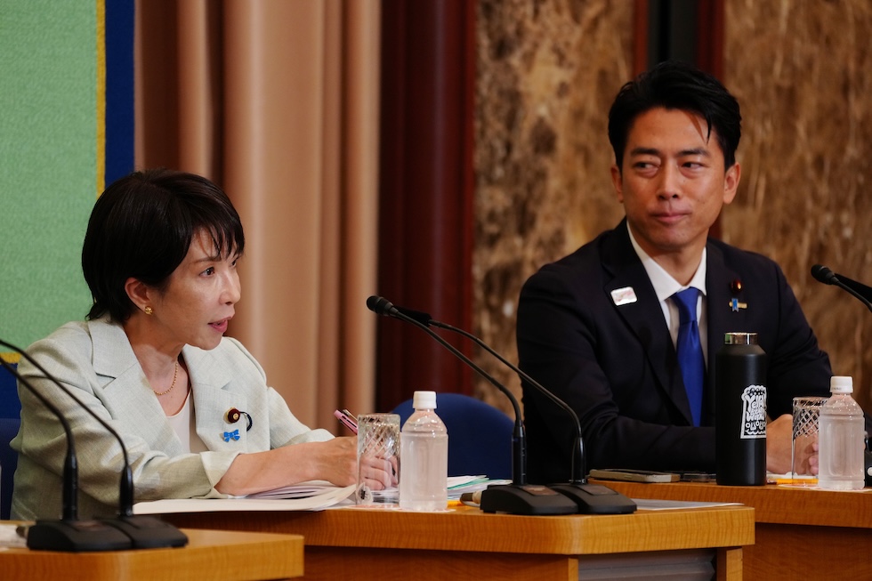 Sanae Takaichi e Shinjiro Koizumi (AP/Jia Haocheng)