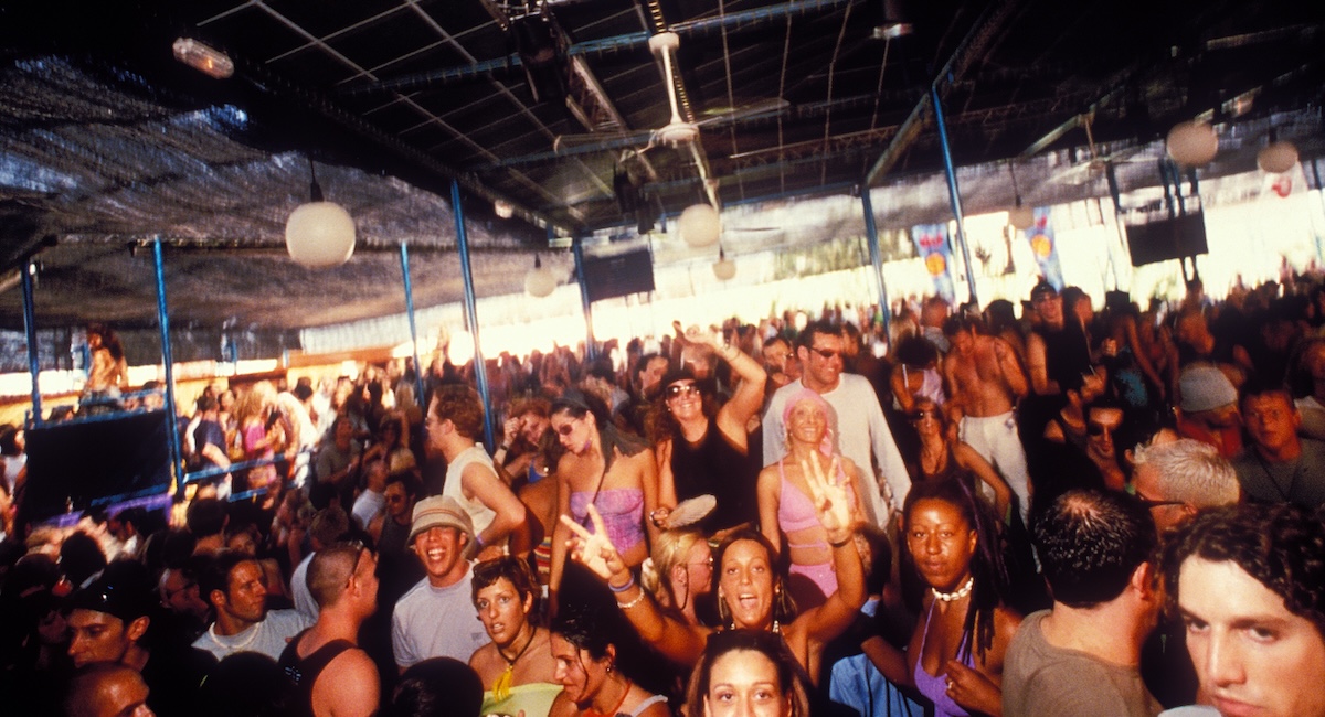 Come è nata la festa continua a Ibiza